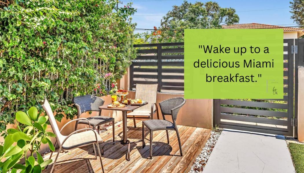Estelo's Place - Modern Townhouse With King Bed, Only 5 Min From The Airport! Casa de férias