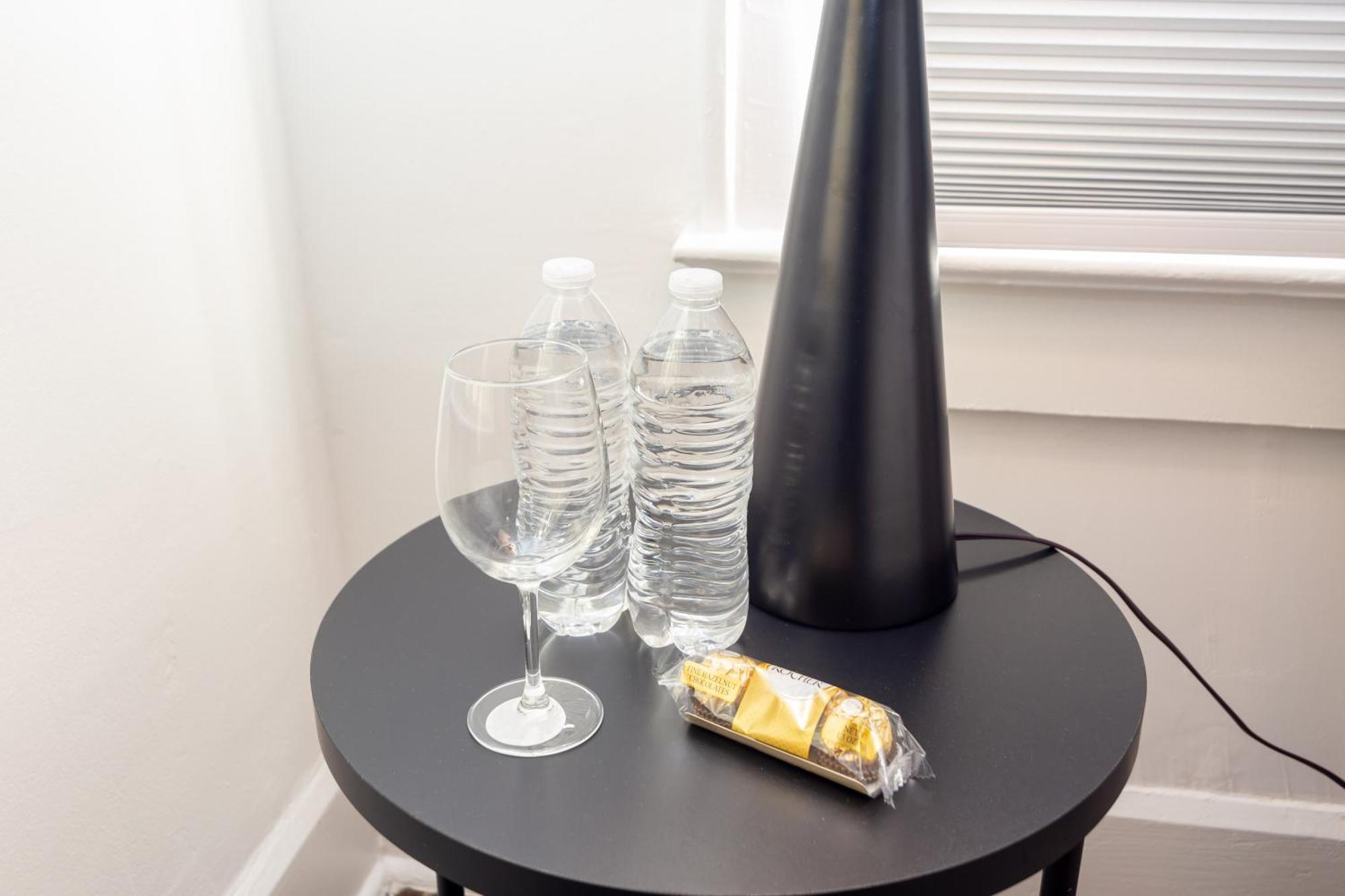 2-bdrm -heart Wynwood & Edgewater- Private Parking *