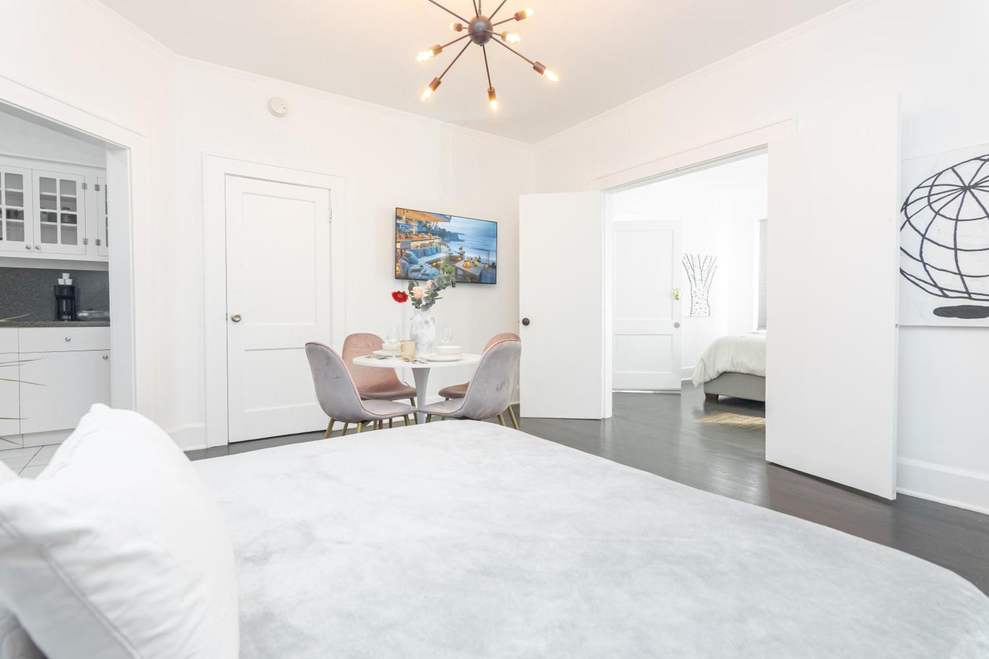 2-bdrm -heart Wynwood & Edgewater- Private Parking Miami