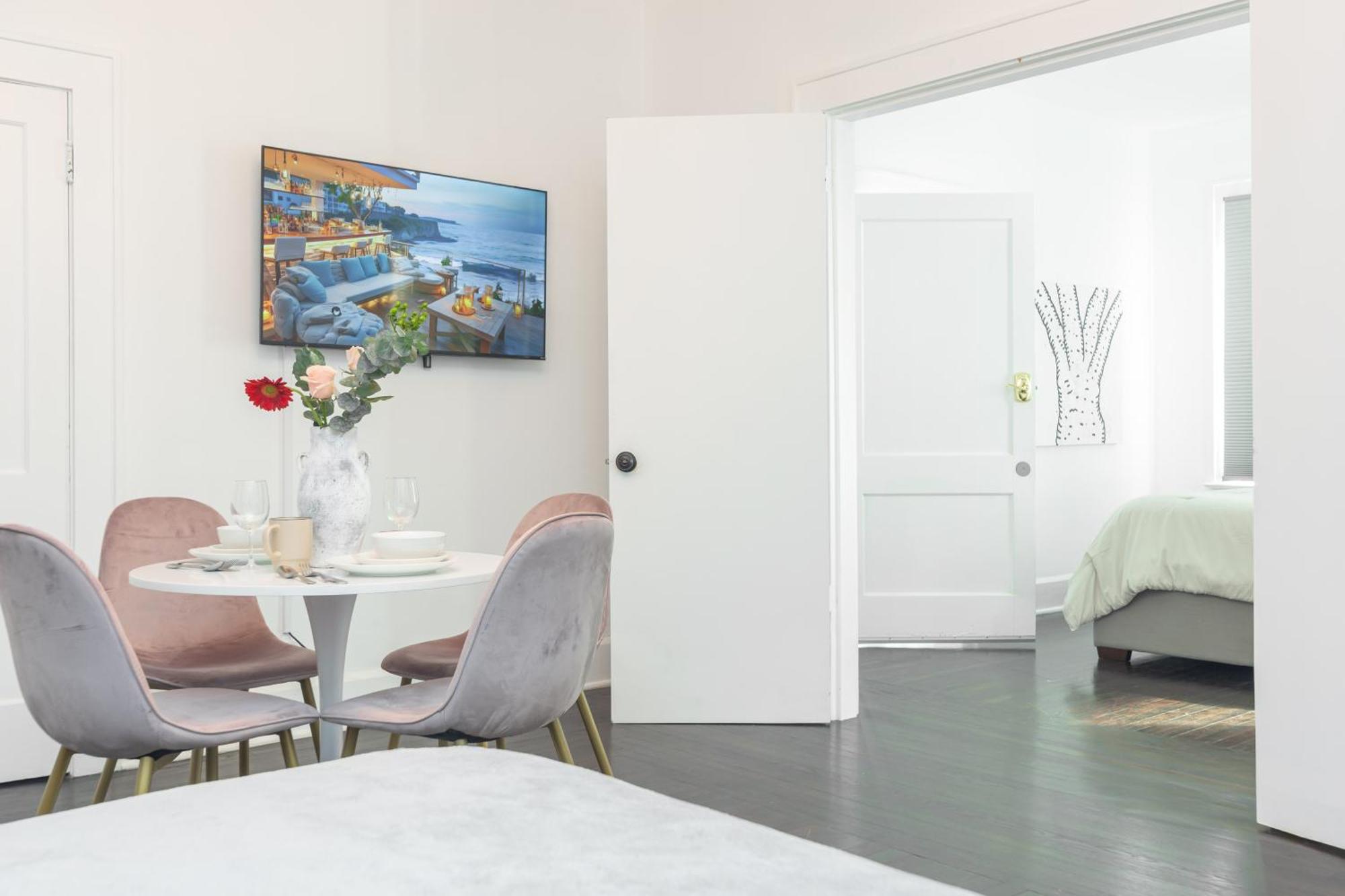 2-bdrm -heart Wynwood & Edgewater- Private Parking