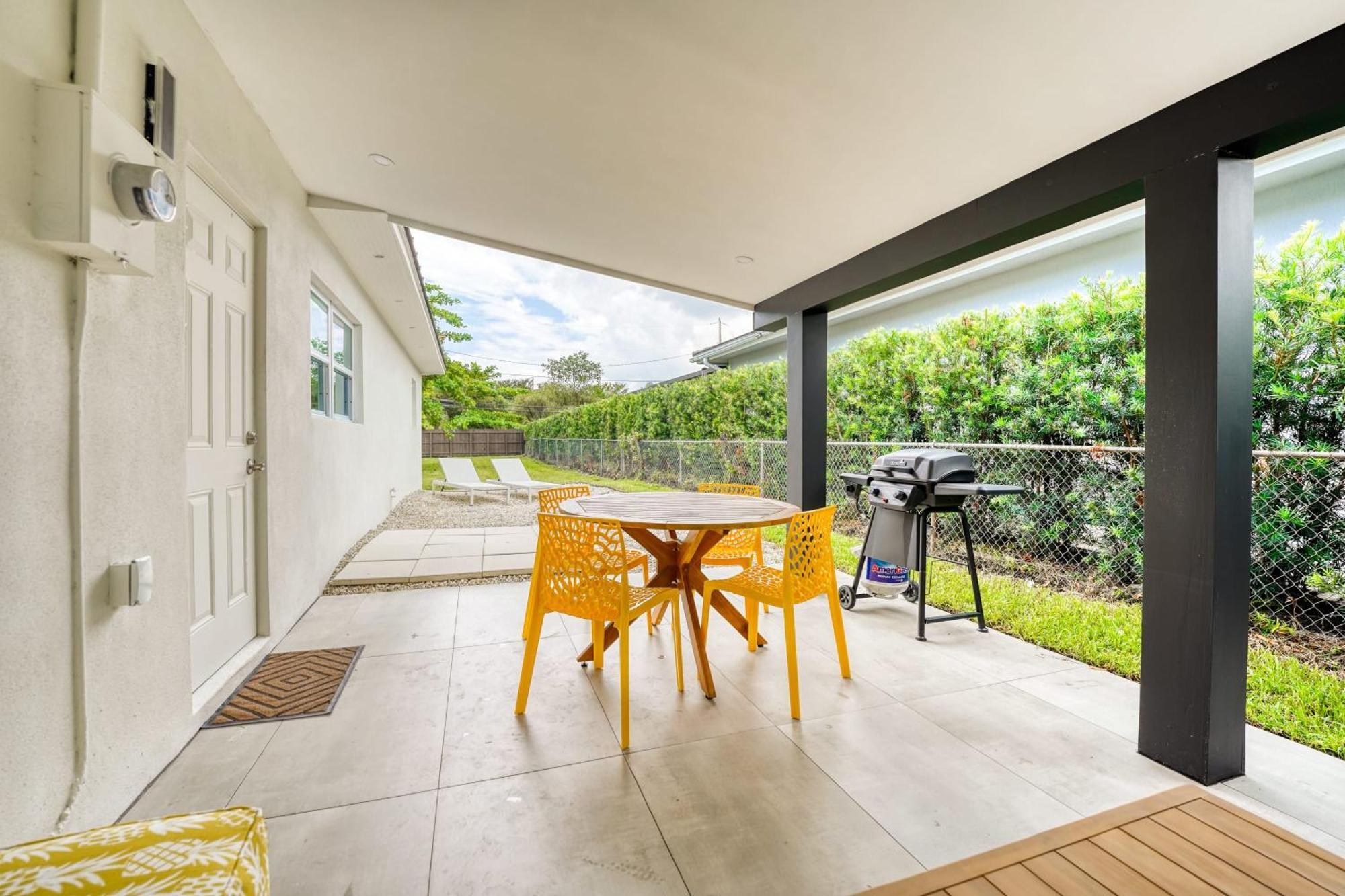 Casa Ana - Cozy Space Hot Tub And Large Fenced Yard Miami