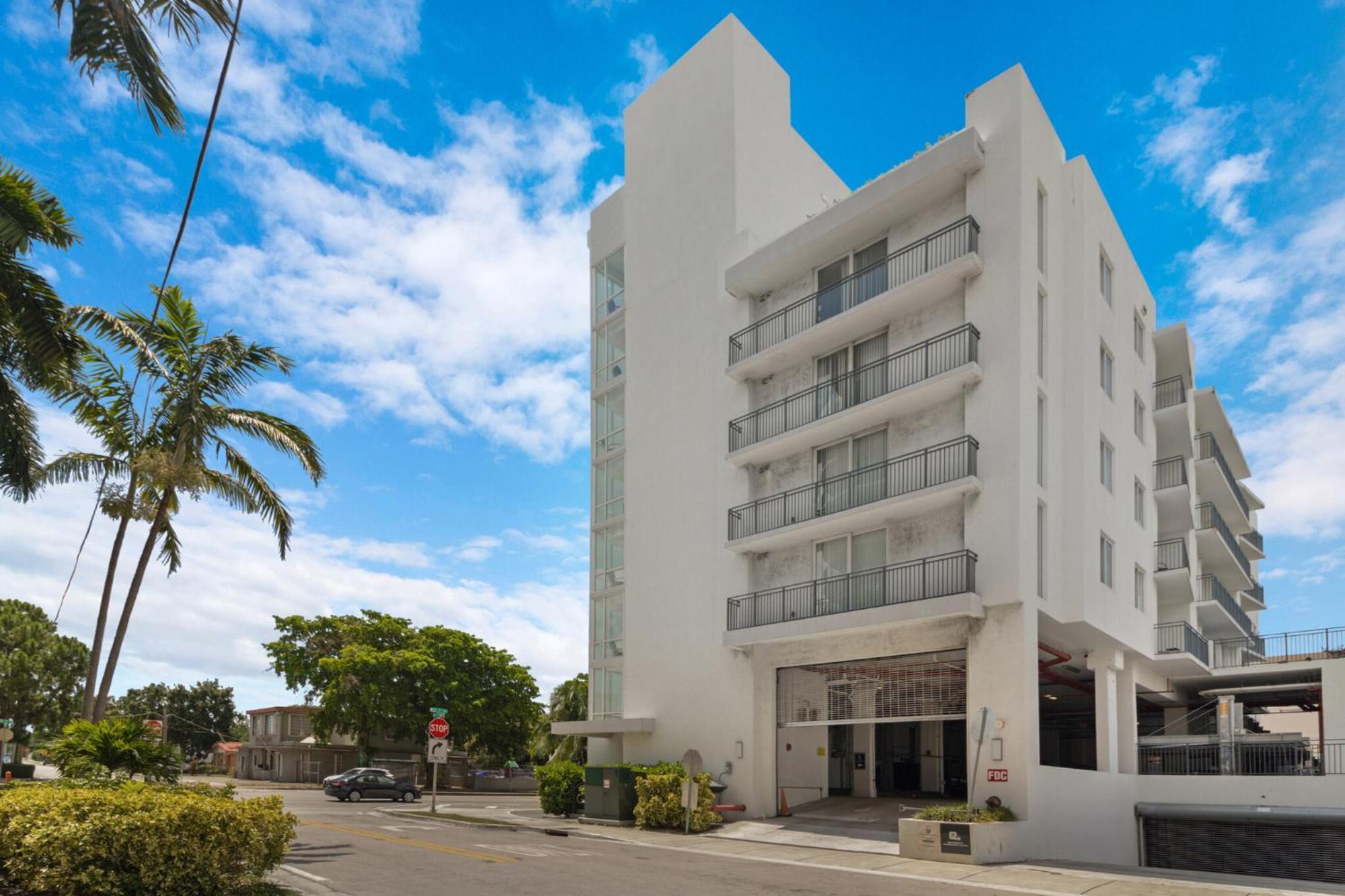Roami At Grove 27 Apartamento Miami