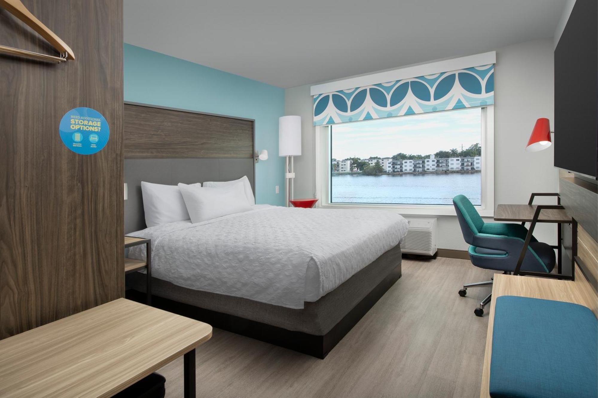 Tru By Hilton Airport South Blue Lagoon, Fl Hotel