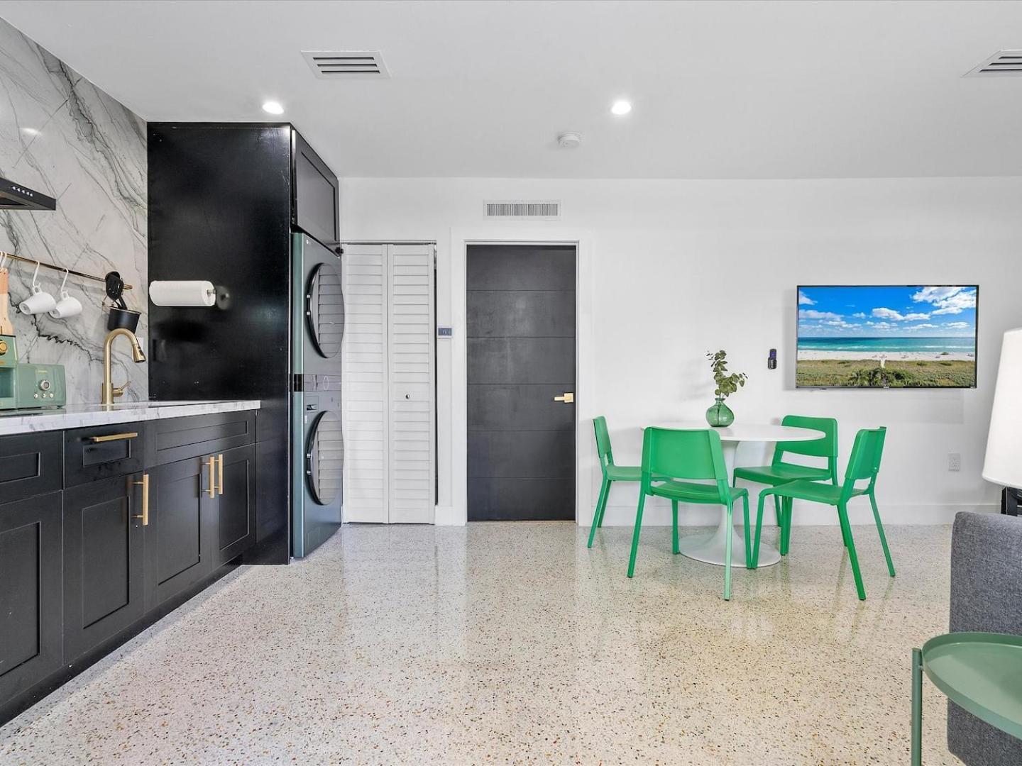 Heart Of Wd Pool & Close To Beach * Miami