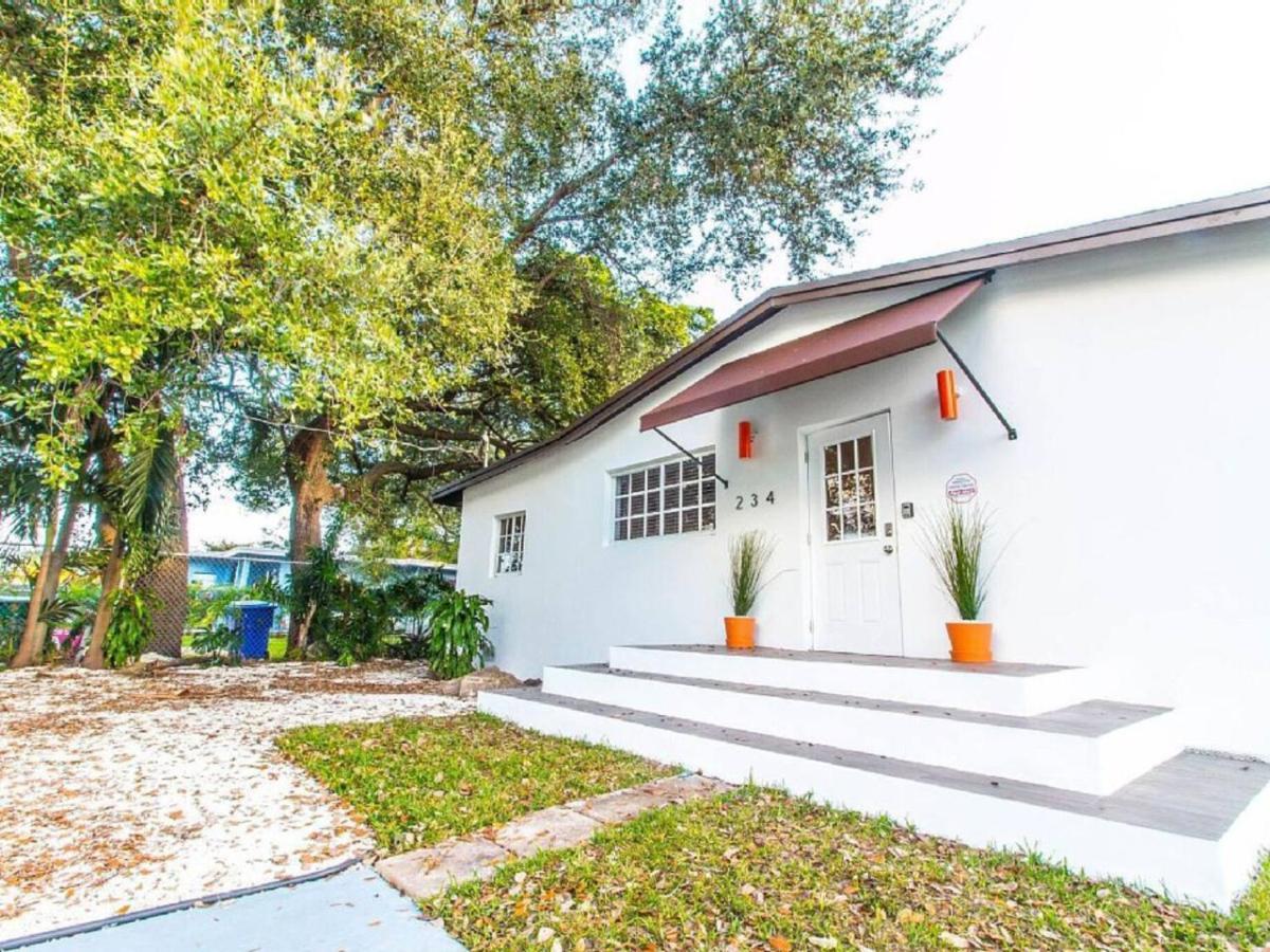 Holiday home 4bed2bath Design District With Huge Patio Bbq *