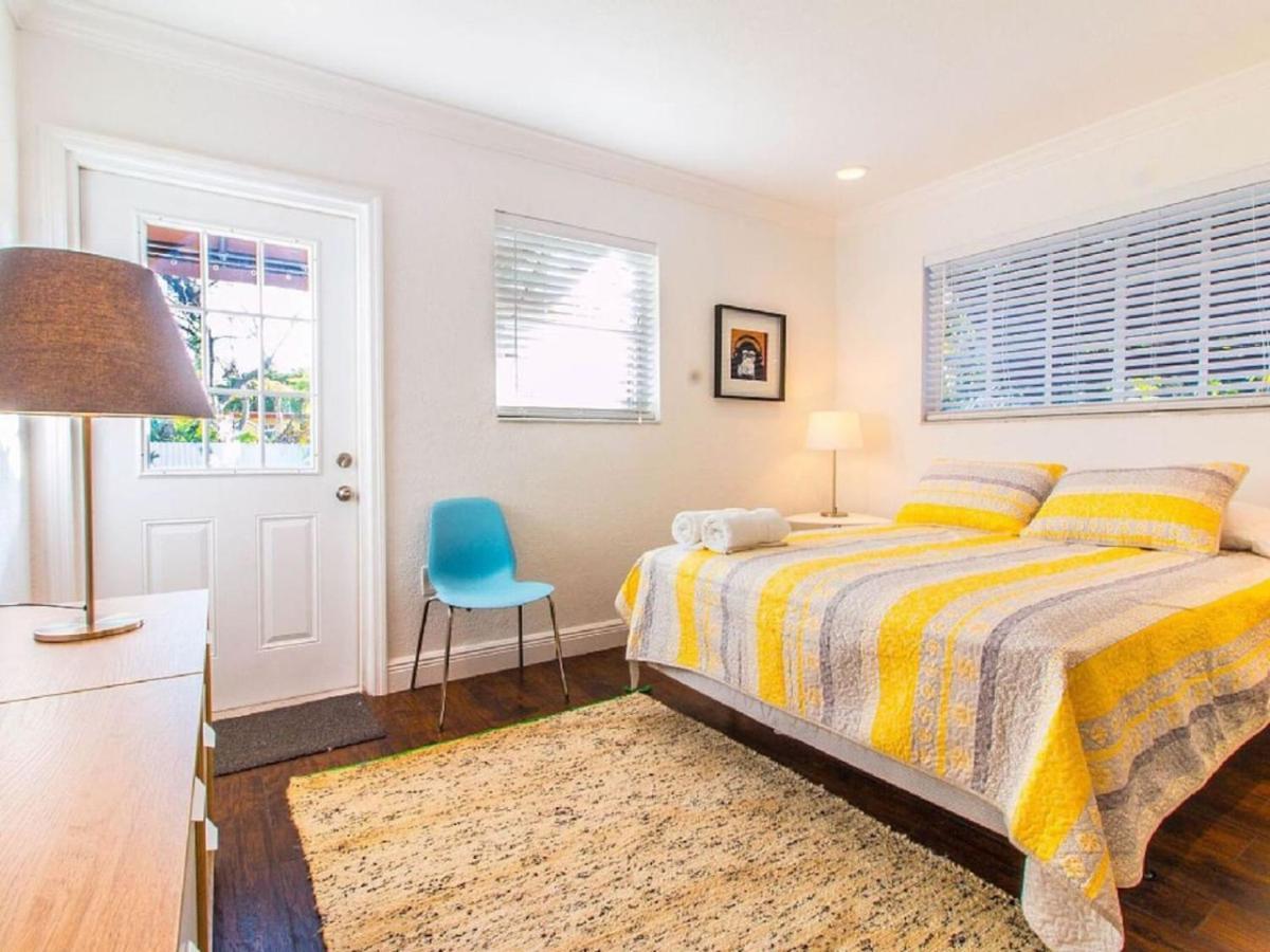 4bed2bath Design District With Huge Patio Bbq Holiday home *