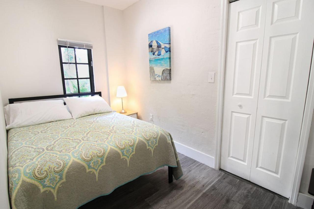 Holiday home Charming 3bedroom 1bathroom Home, Walking Distance From Brickell Miami