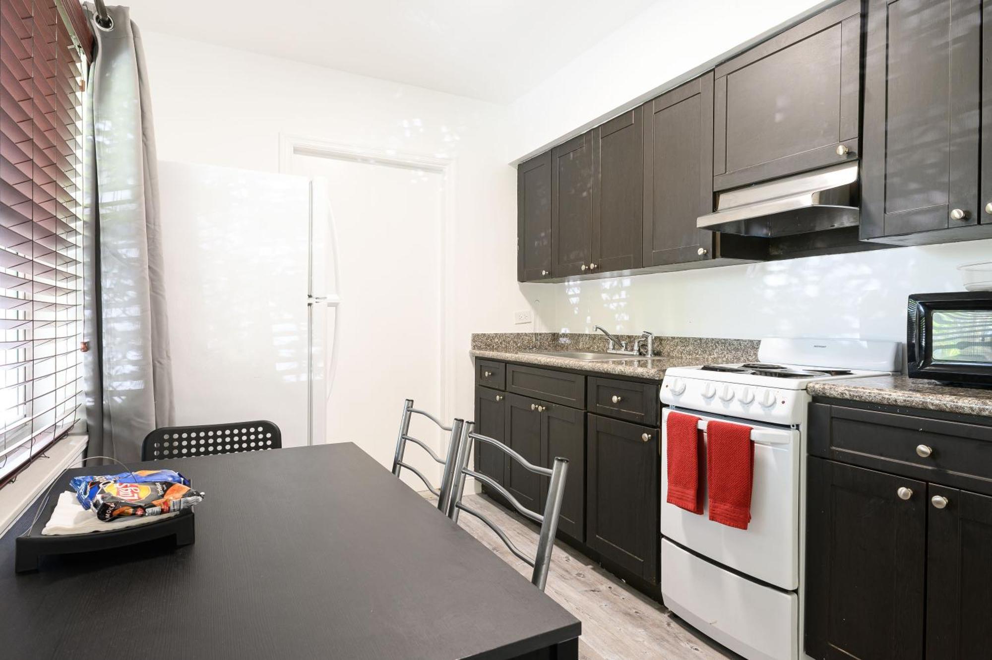 The Oasis Apartment *