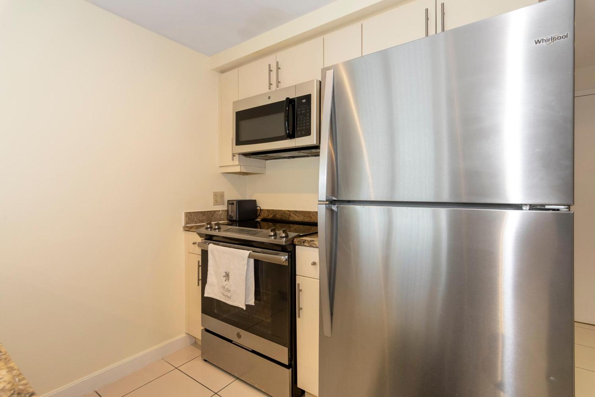 Apartment Private Residences At Arya By Sofla Vacations Miami