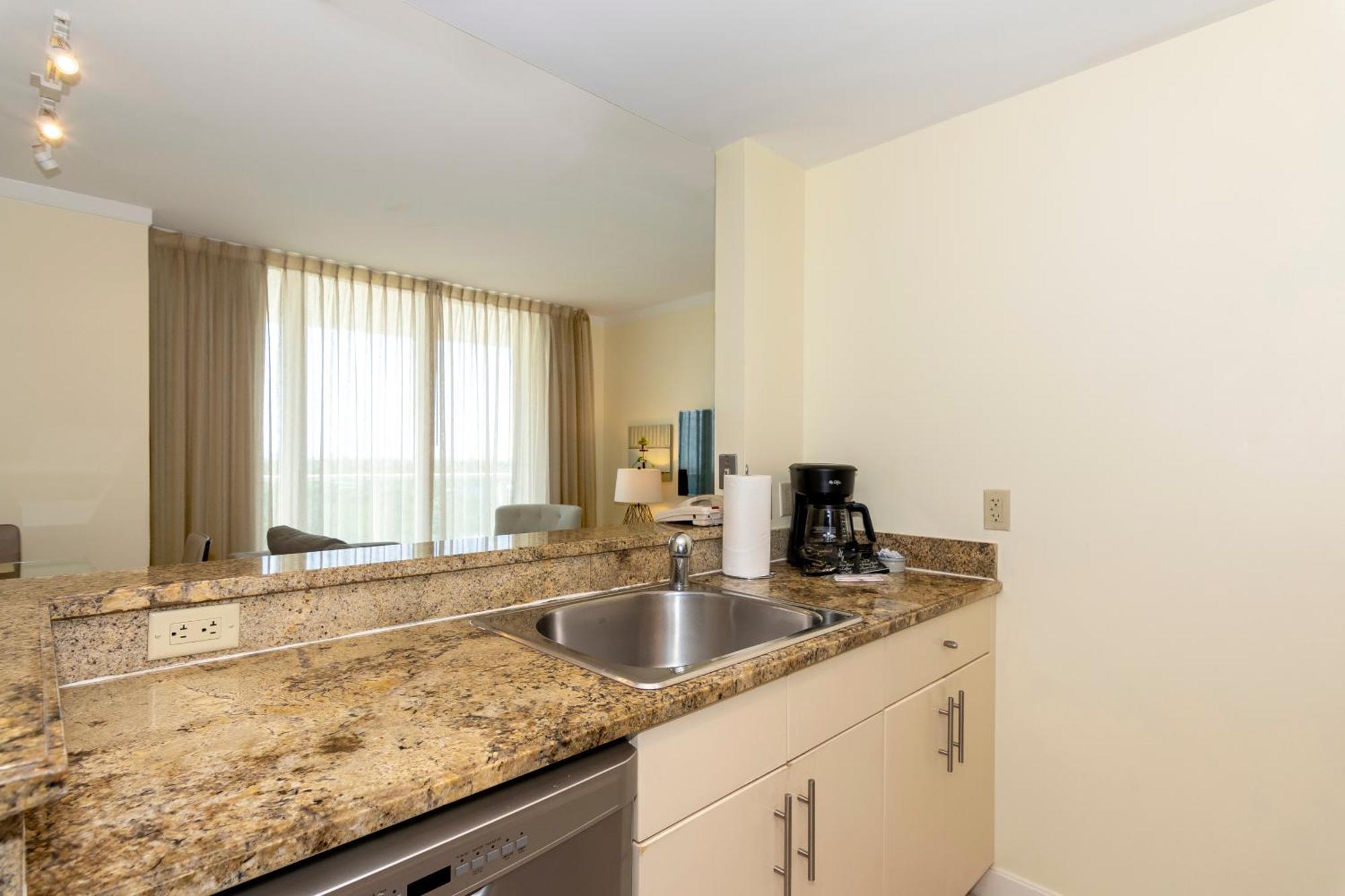 Private Residences At Arya By Sofla Vacations *