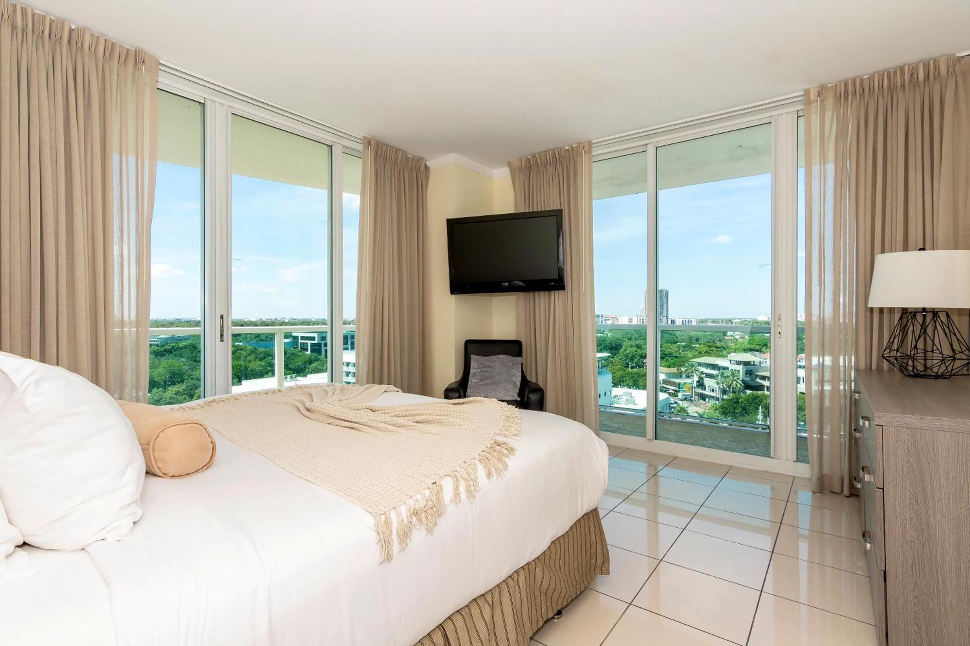 Apartment Private Residences At Arya By Sofla Vacations *