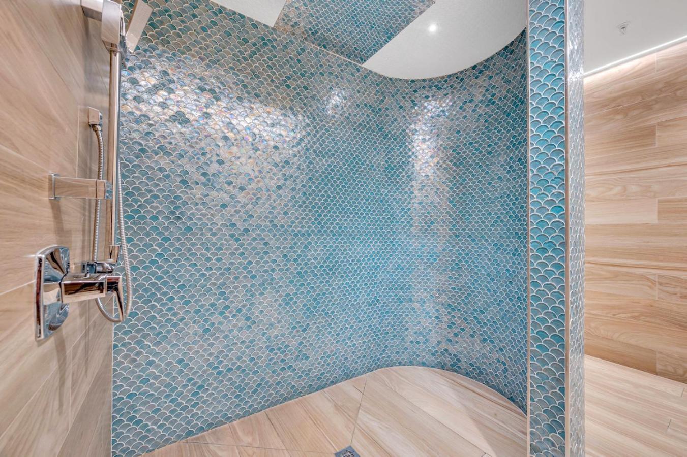 Prime Location 3 Bed Gem Near Brickell With Parking Apartment Miami