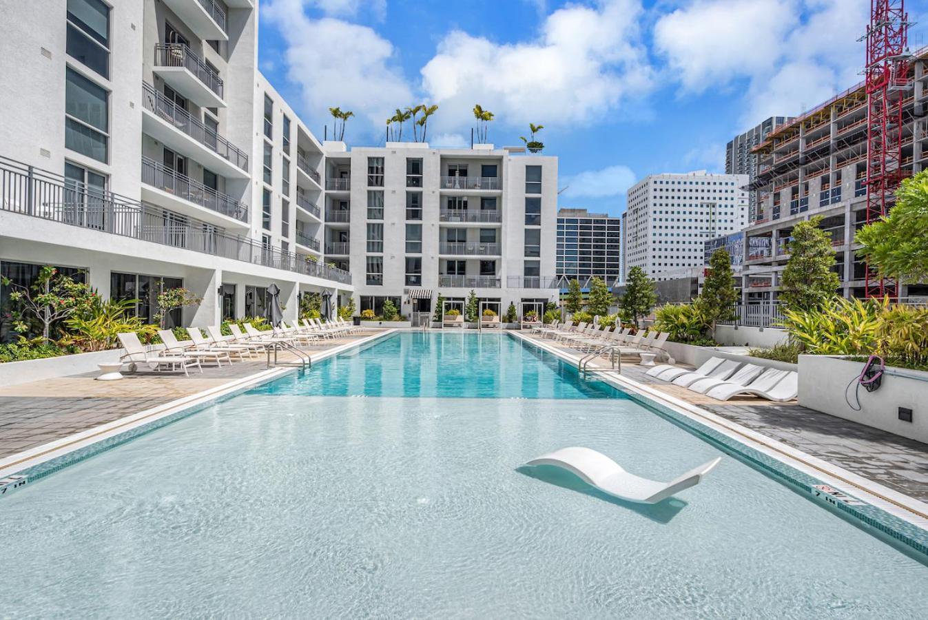 Apartment Prime Location 3 Bed Gem Near Brickell With Parking Miami