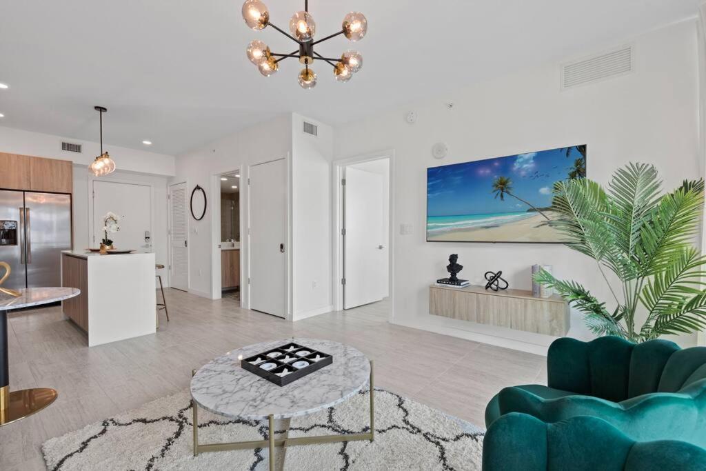 Luxury 1 Bdrm/1b In Design District Area Apartamento Miami