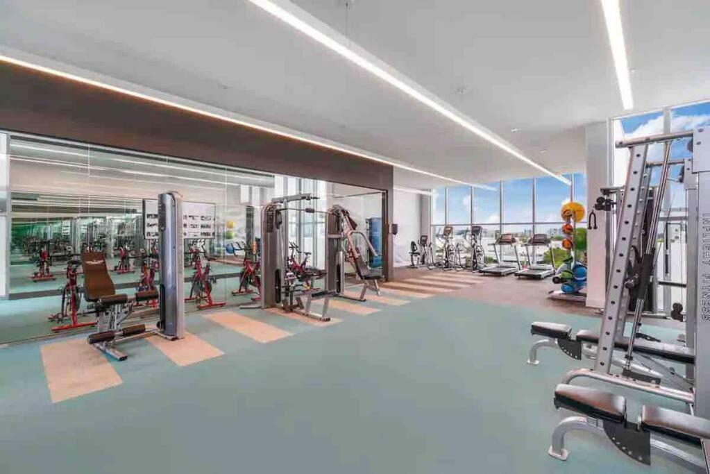 Apartamento Luxury 1 Bdrm/1b In Design District Area