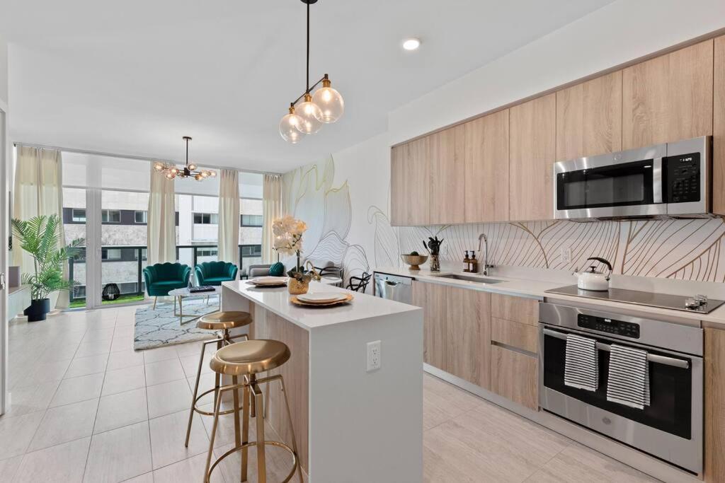Apartamento Luxury 1 Bdrm/1b In Design District Area *