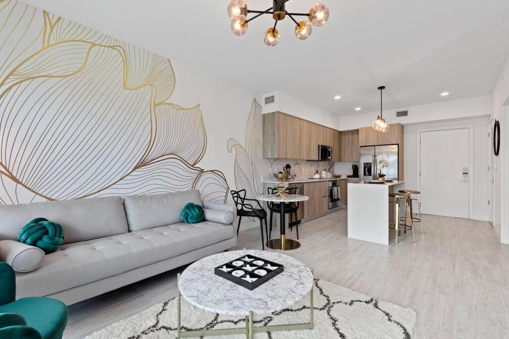 Apartamento Luxury 1 Bdrm/1b In Design District Area *