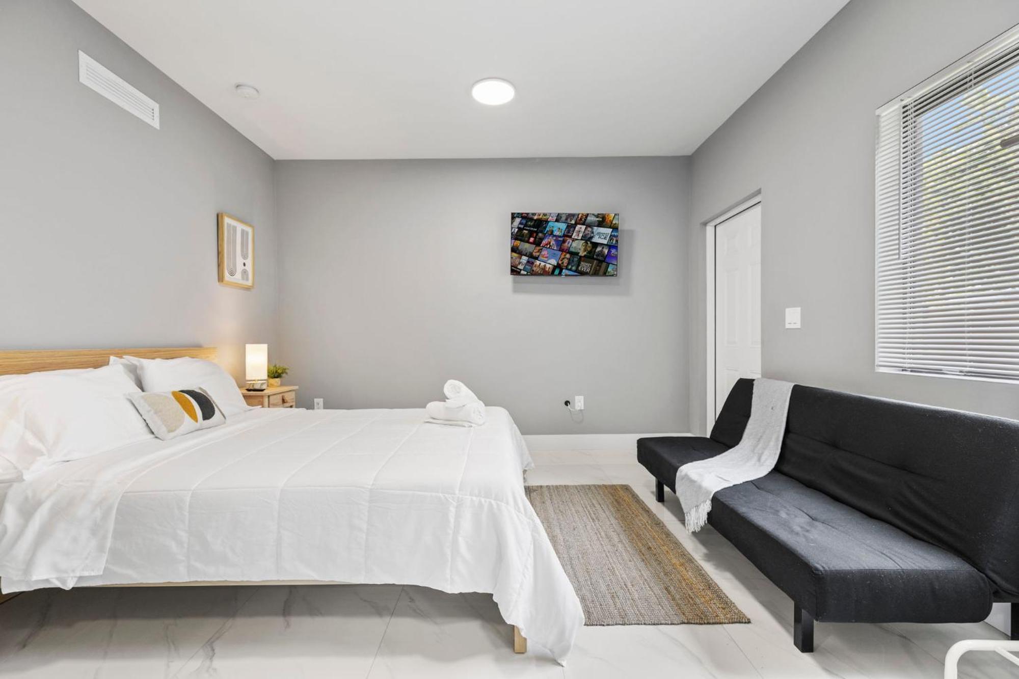 Charming 5 Minutes From Wynwood