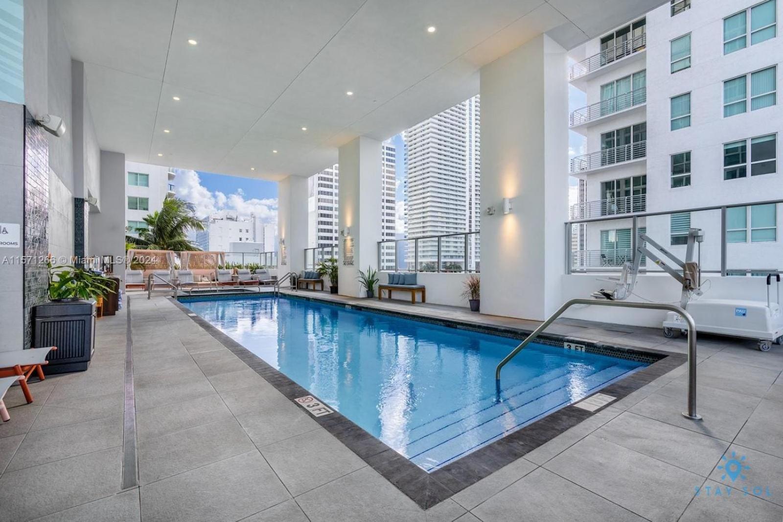Beautiful Amazing Pool Gym Bar And * Miami