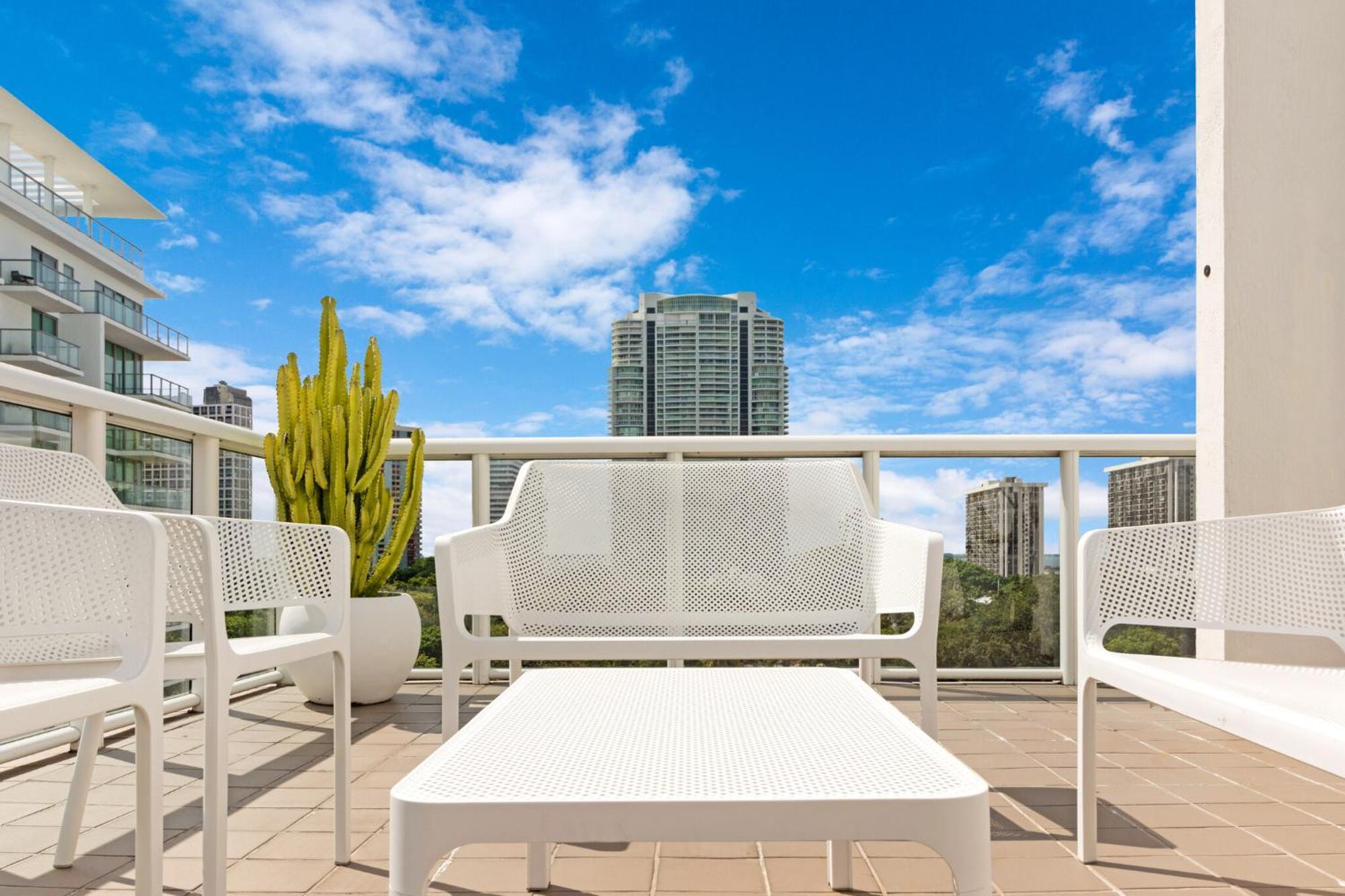 Roami At Habitat Brickell Aparthotel