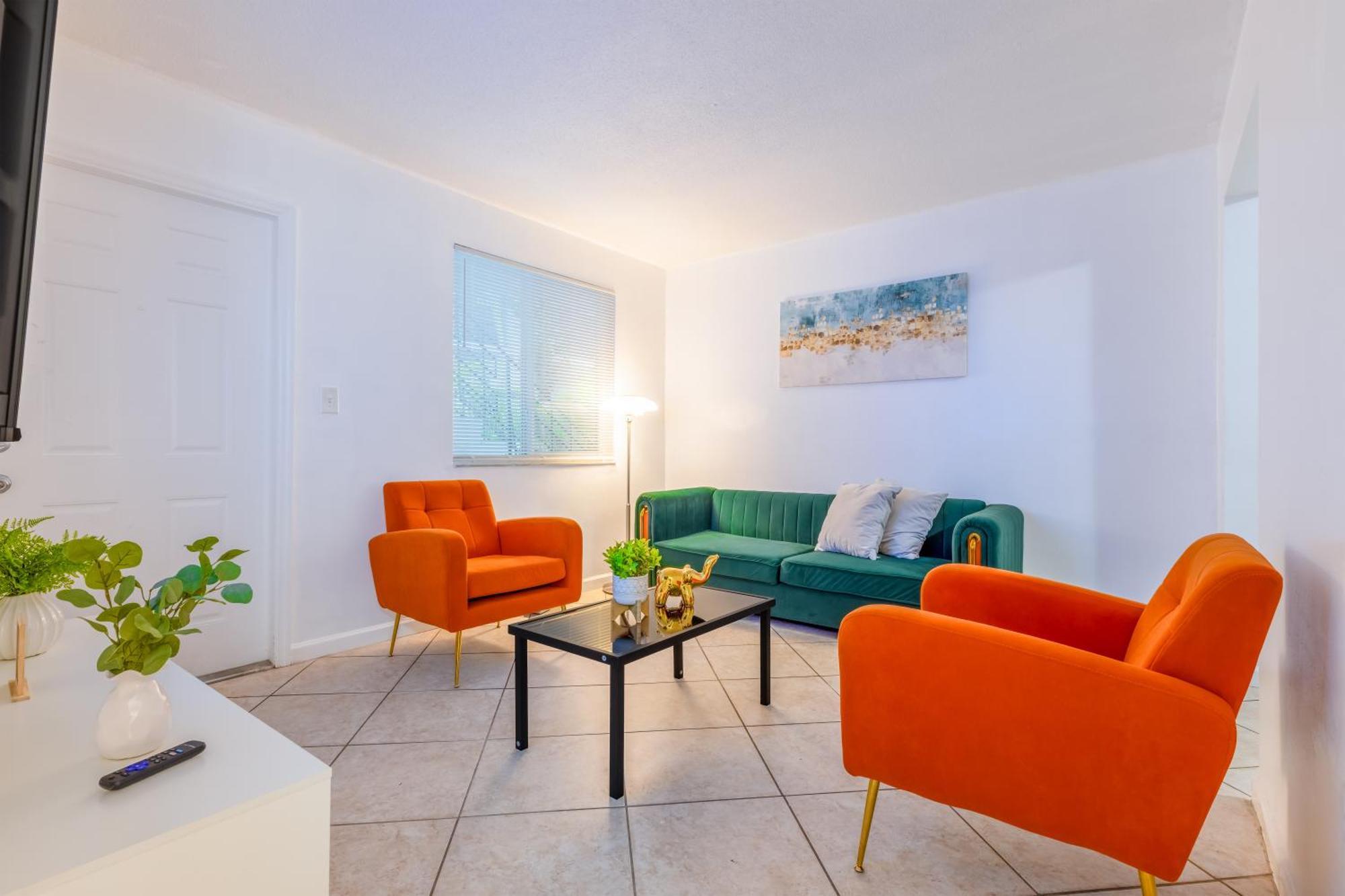 Urban Eleganceking Bed Free Parking Apartment Miami