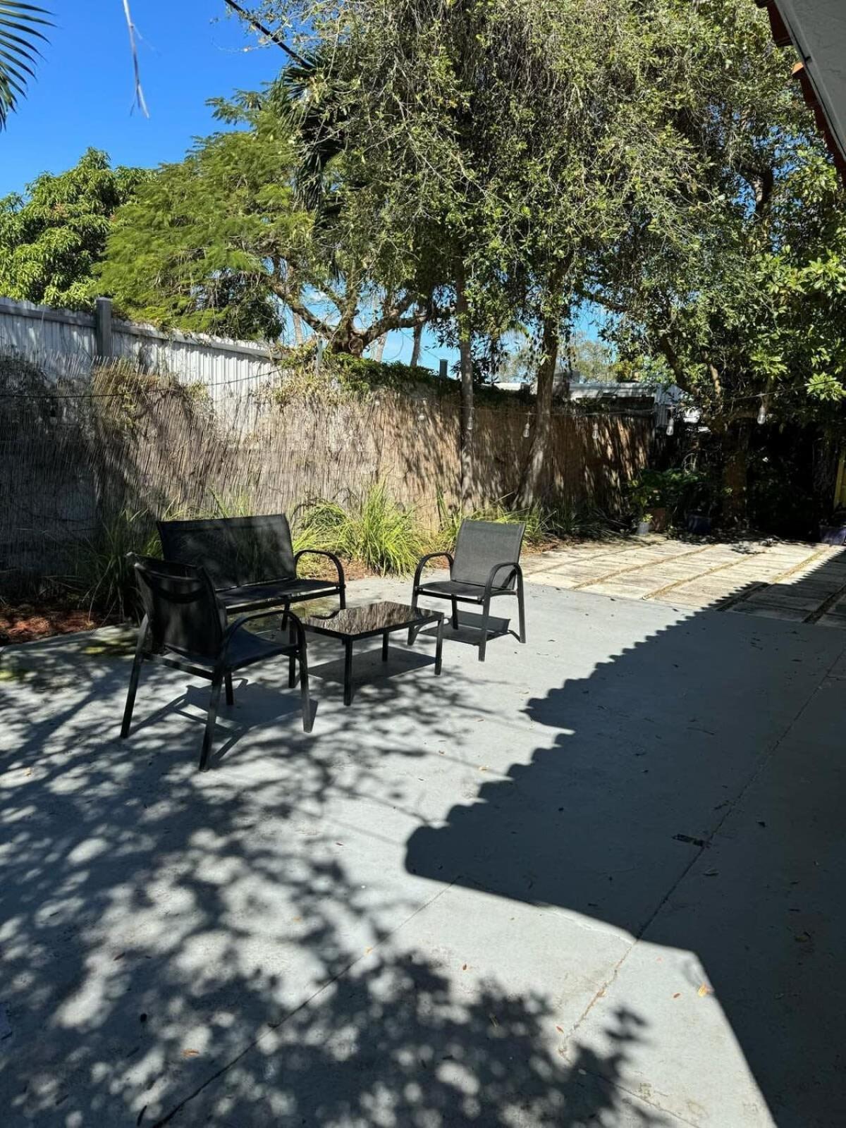 Spacious 2-2 In Heart Of Calle 8 - Family *