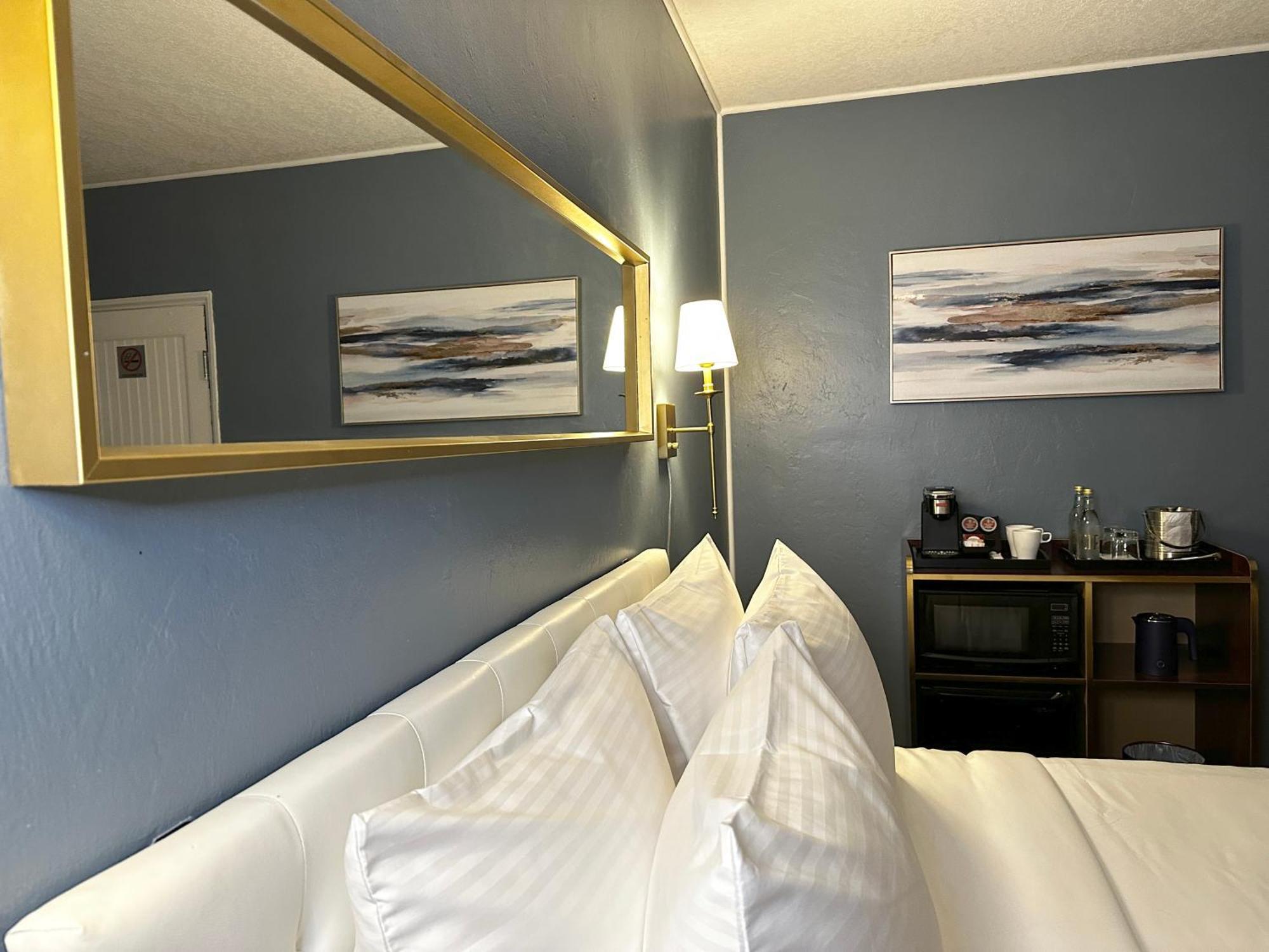 Tb Hotel 3*