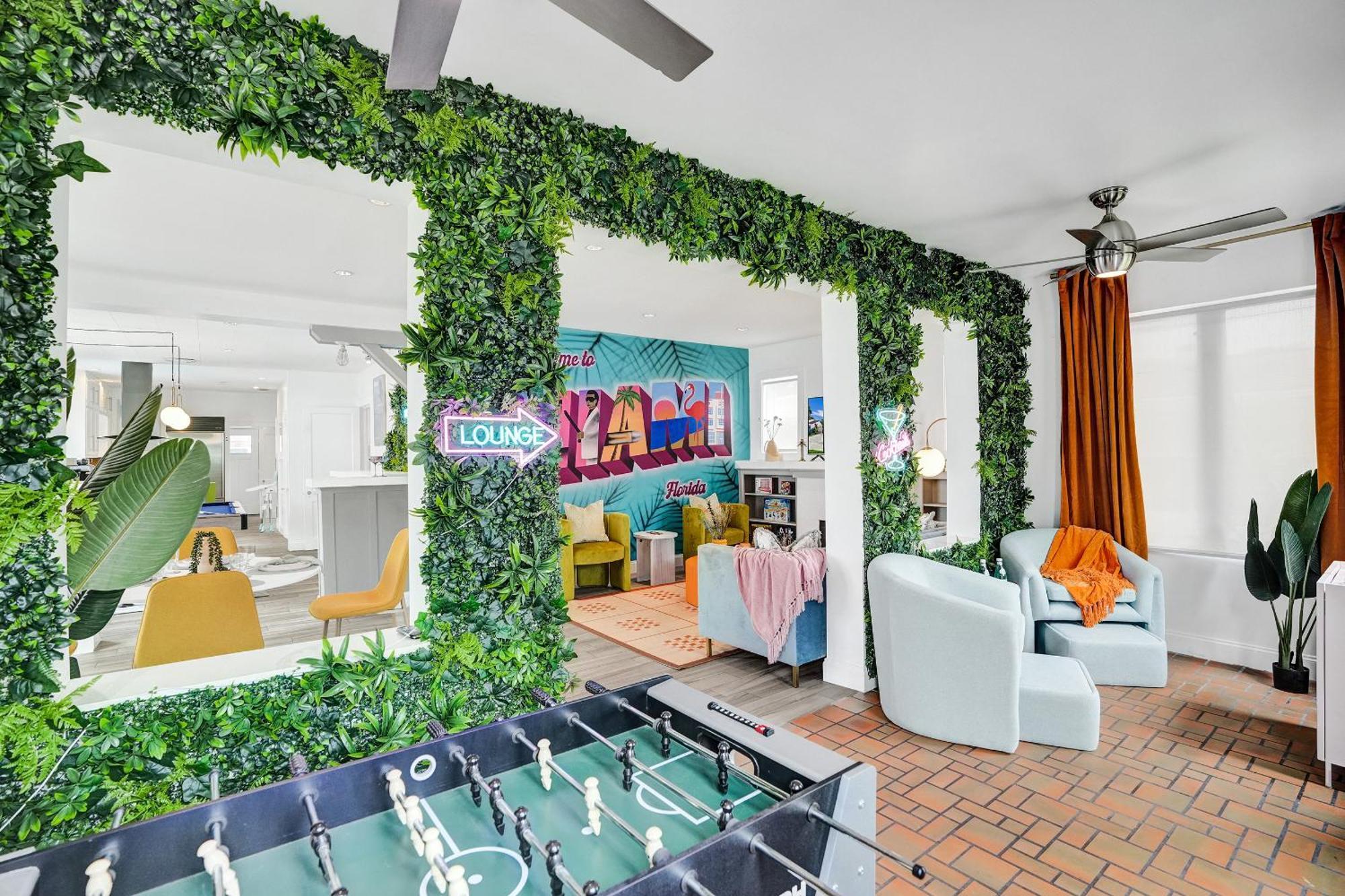 5 Mins Brickell - Pool & Billiards - Retro Holiday home