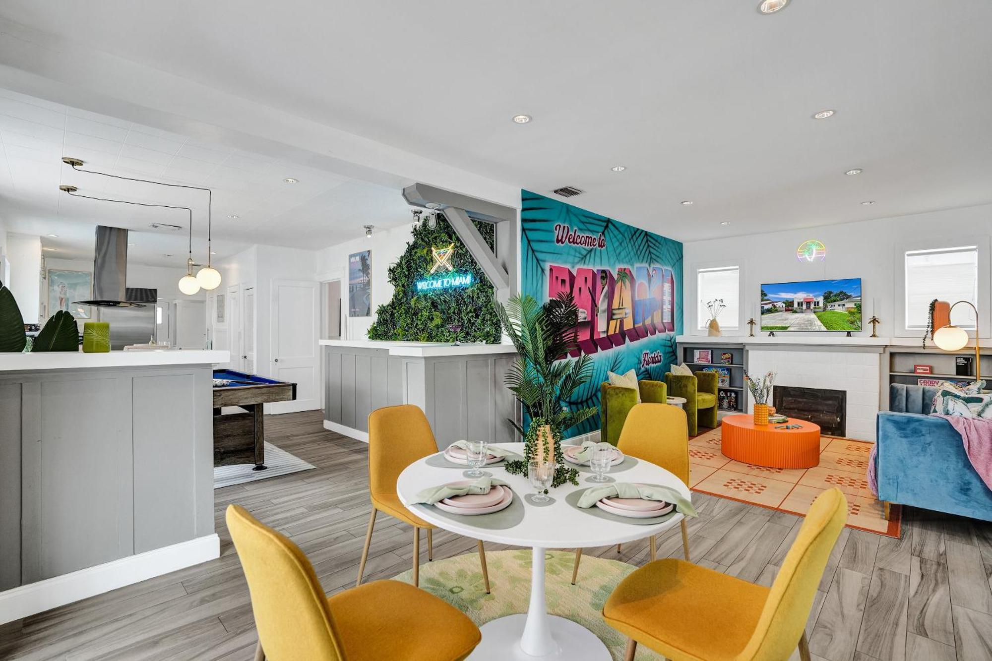 5 Mins Brickell - Pool & Billiards - Retro Holiday home
