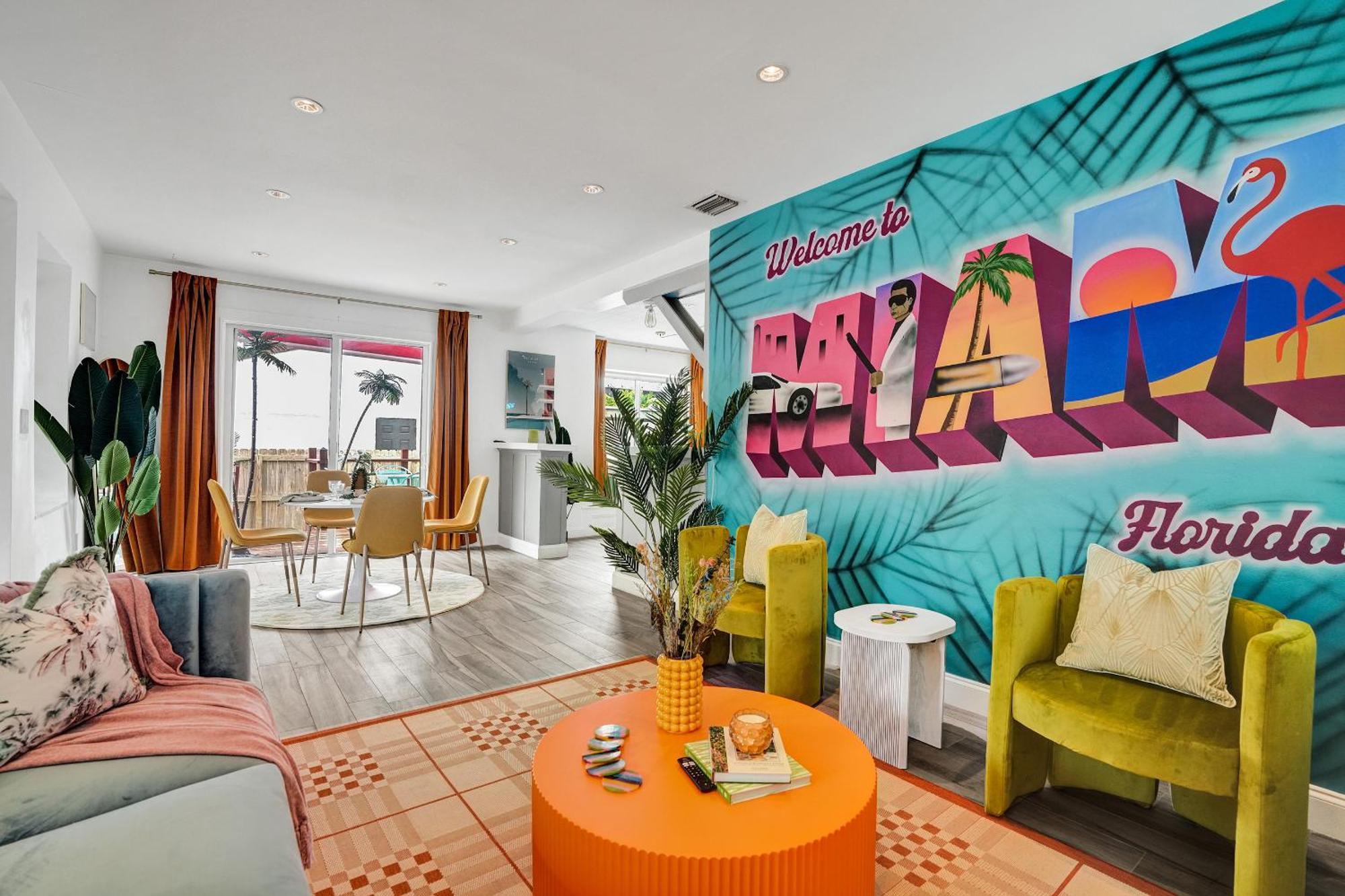 5 Mins Brickell - Pool & Billiards - Retro Holiday home Miami