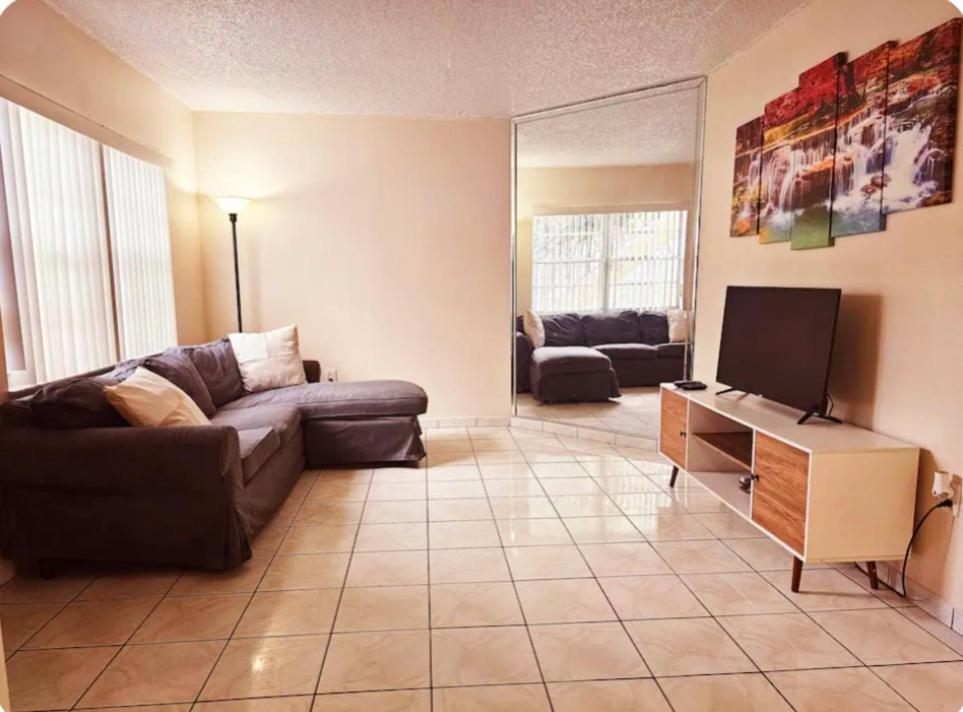 Beautiful Entire In The Heart Of Apartment Miami