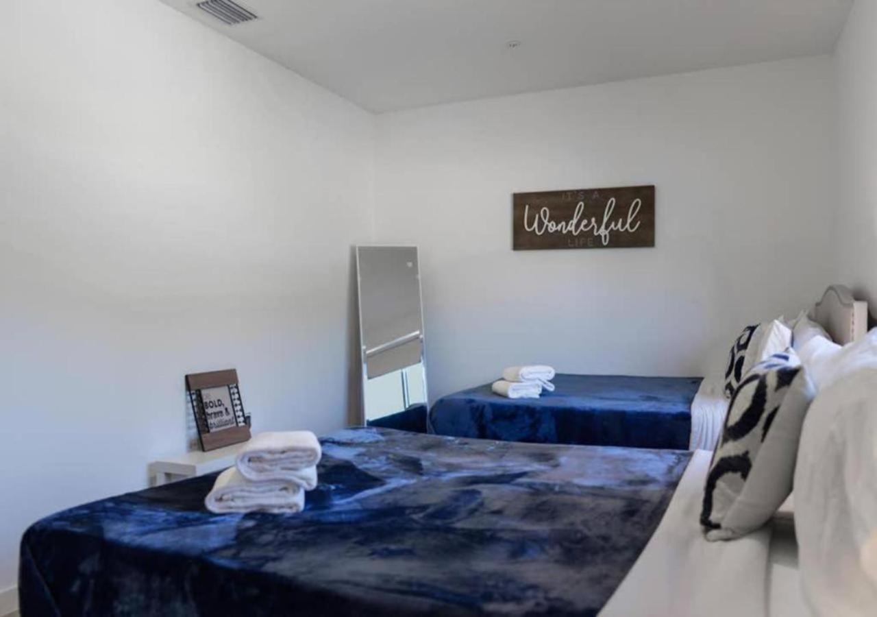 Casa de férias Modern Townhouse 18 Min From The Beach & Aventura - Th1