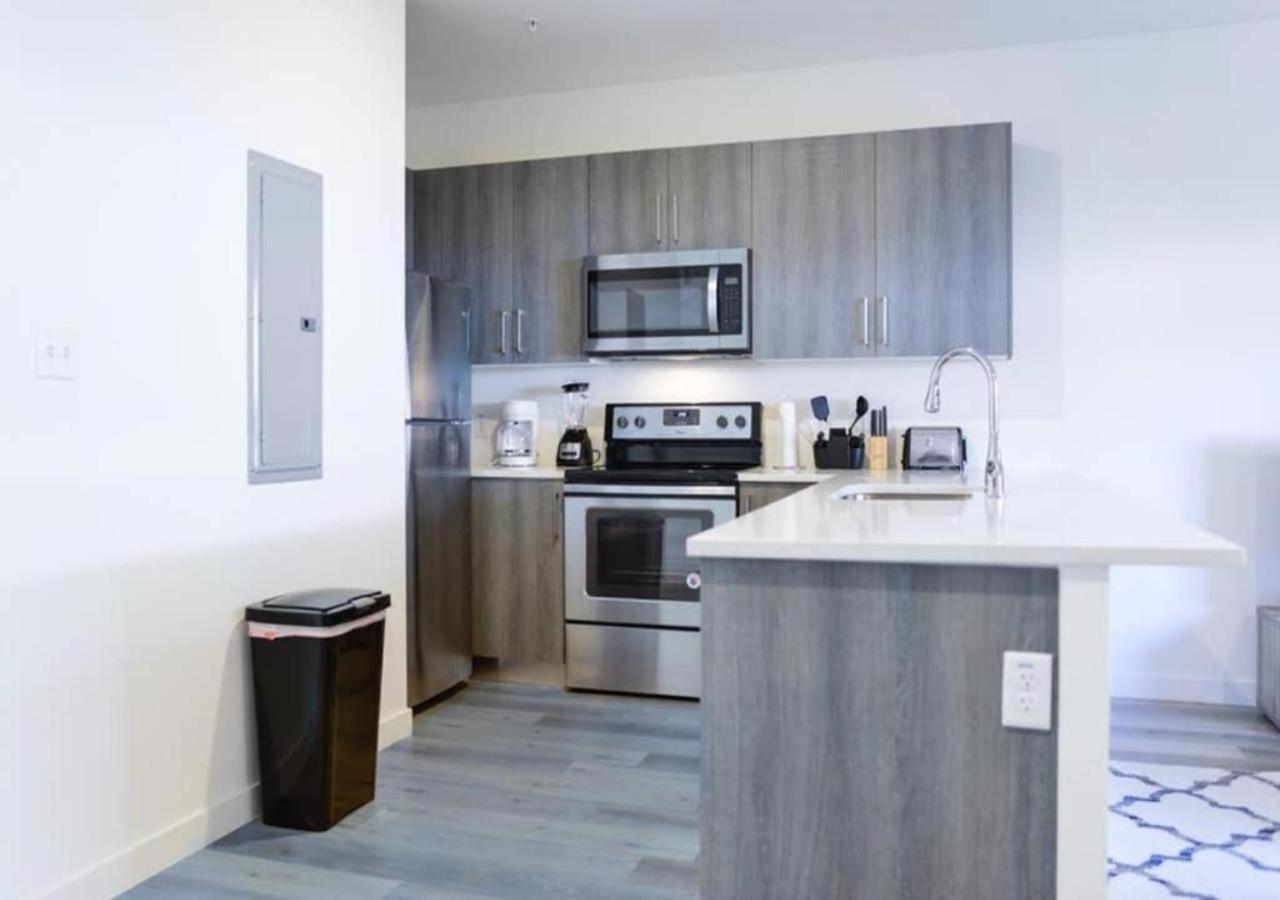 Modern Townhouse 18 Min From The Beach & Aventura - Th1 *