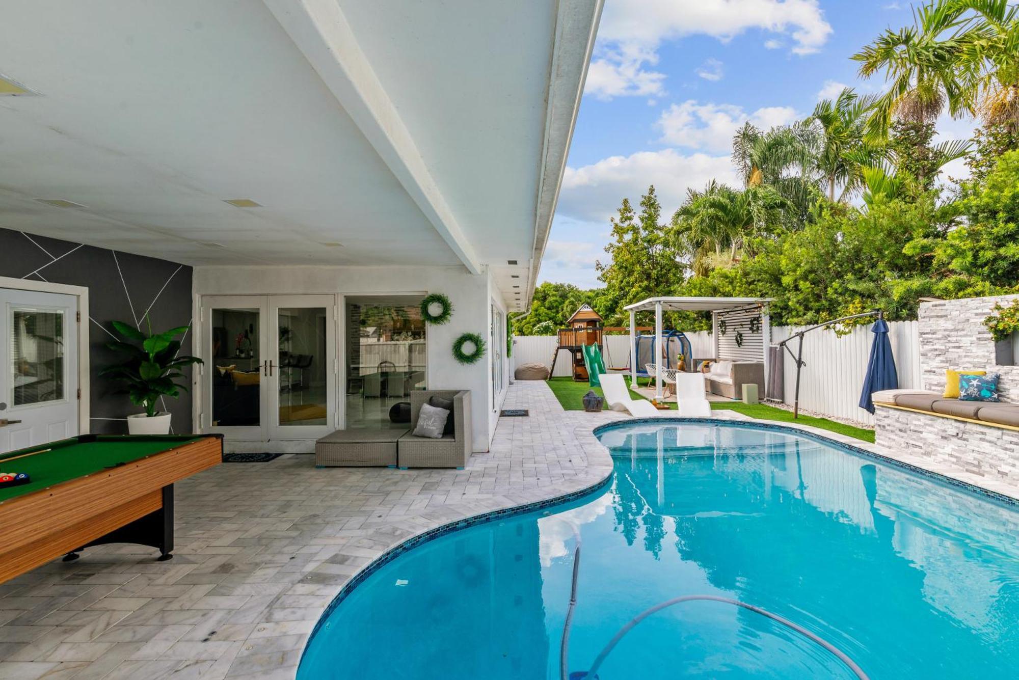 Holiday home Luxury House W Heated Pool & Jacuzzi Miami