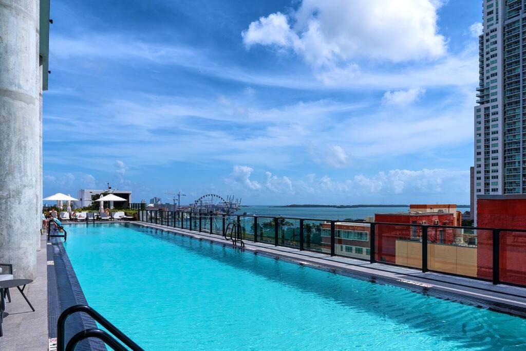 Ocean Front View Stylish In Downtown Apartment Miami