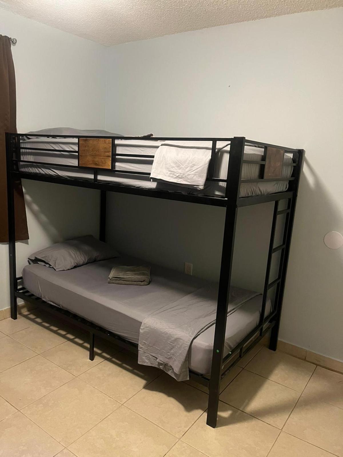 Beds & Sheets Downtown