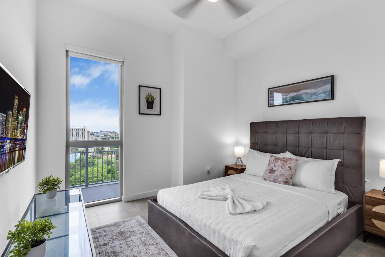 Urban Escape 3 Bed Unit Near Brickell And Wynwood Apartment *