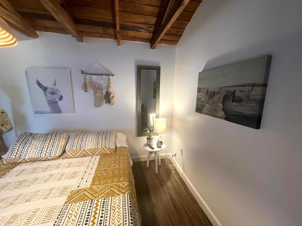 Private Steps From Calle 8 Miami