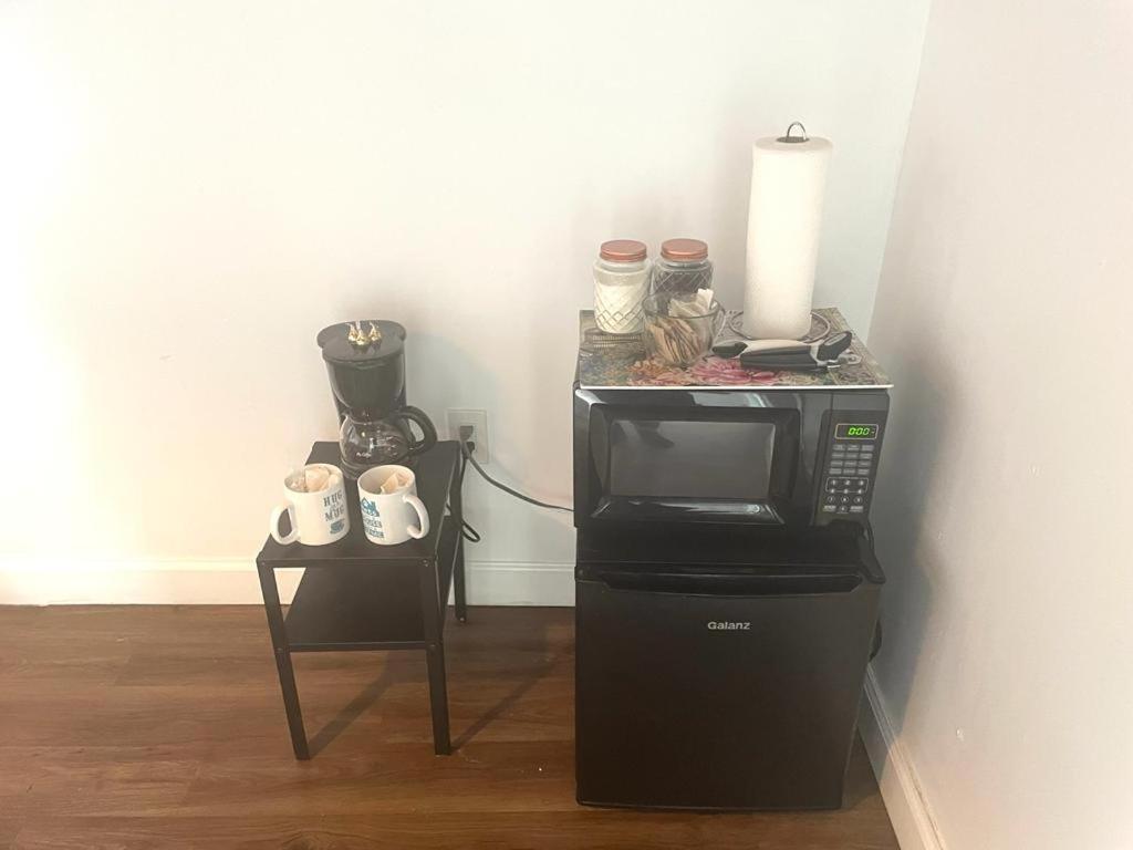 Private Steps From Calle 8 * Miami
