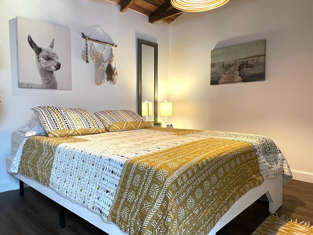 Apartment Private Steps From Calle 8