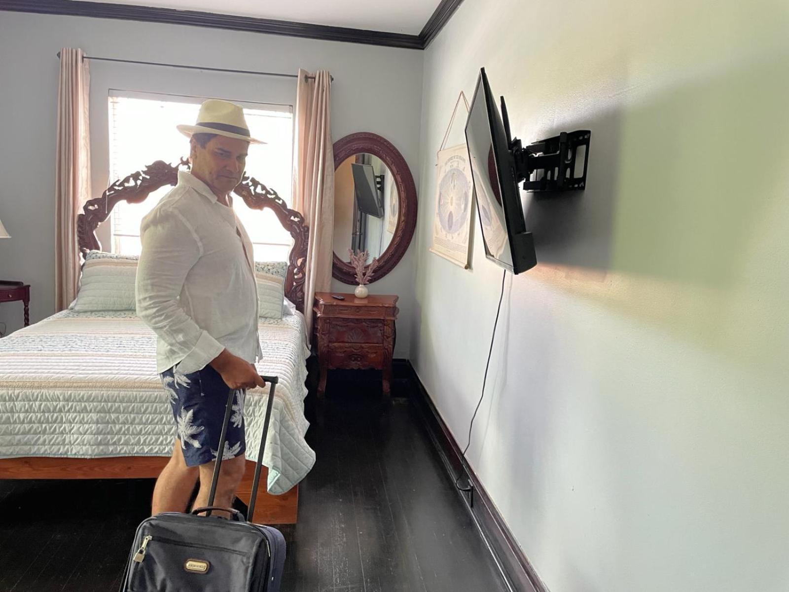 Homestay Heavenly In Little Havana Free Parking Miami