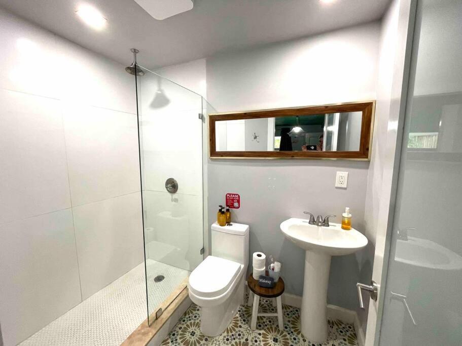 Apartment Independent In Little Havana Miami
