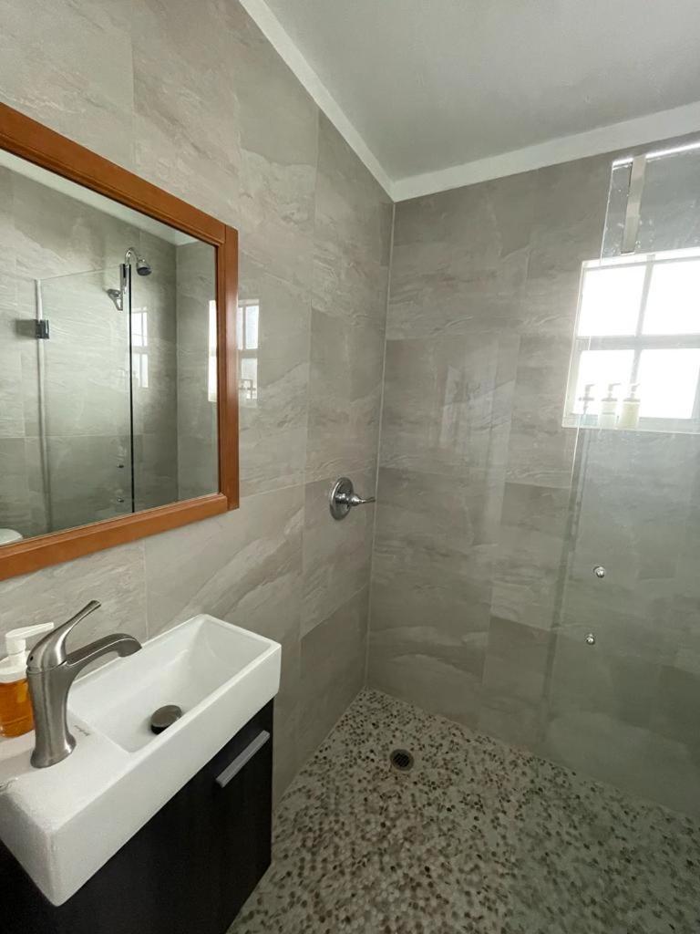 Homestay Cozy In The Heart Of Little Havana *