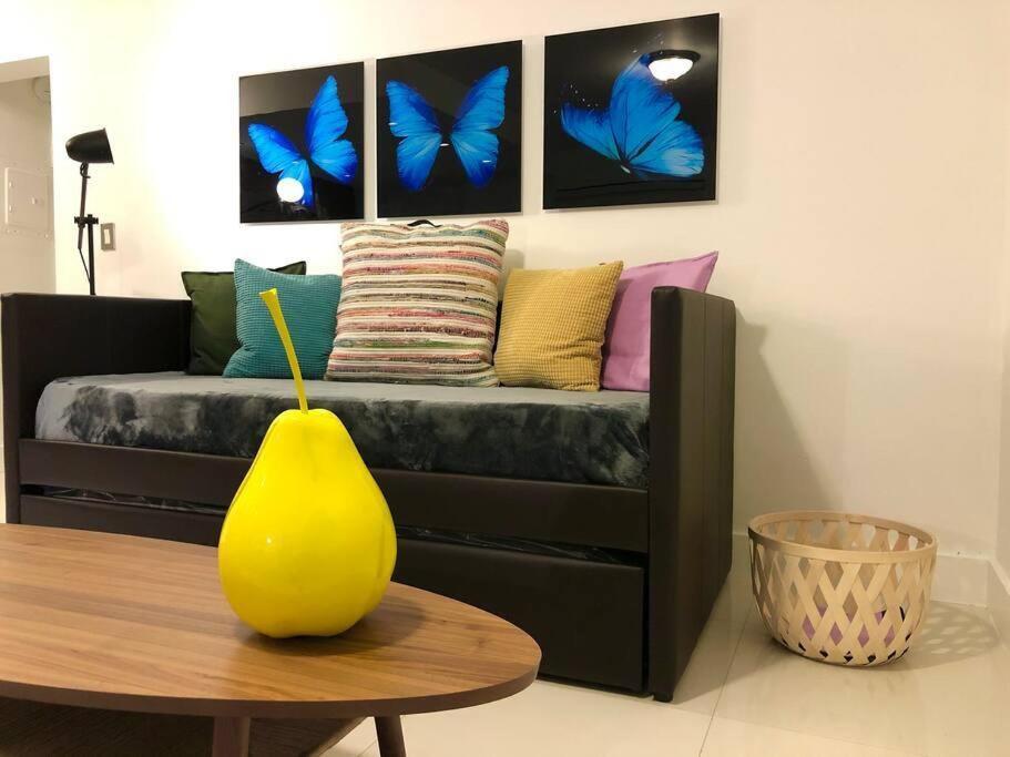 Apartment Groveo6 10 Minutes From The *