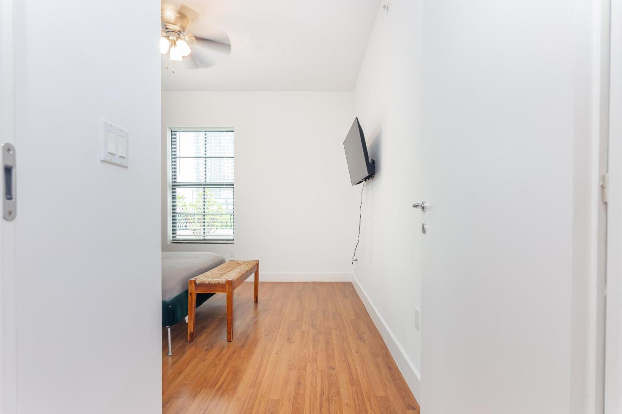 Downtown 2 Bedroom Apartment