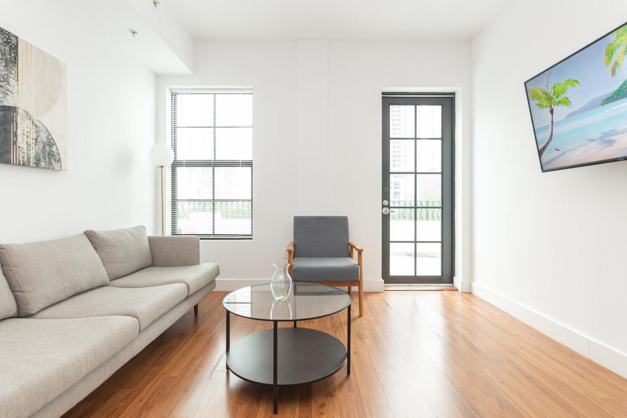 Downtown 2 Bedroom * Miami