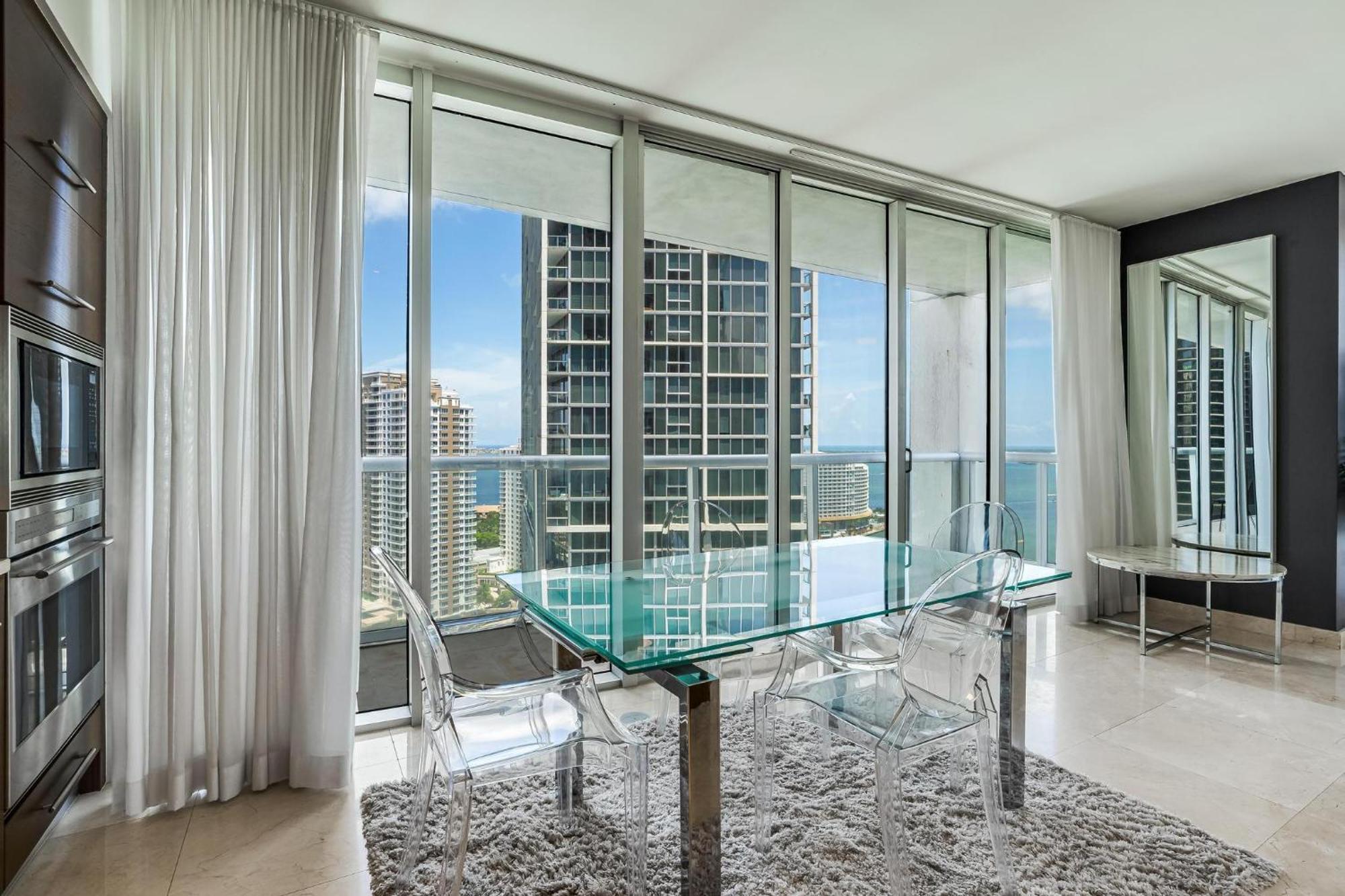 Icon Brickell Miami- 2 Bedroom With And Water Views! Miami