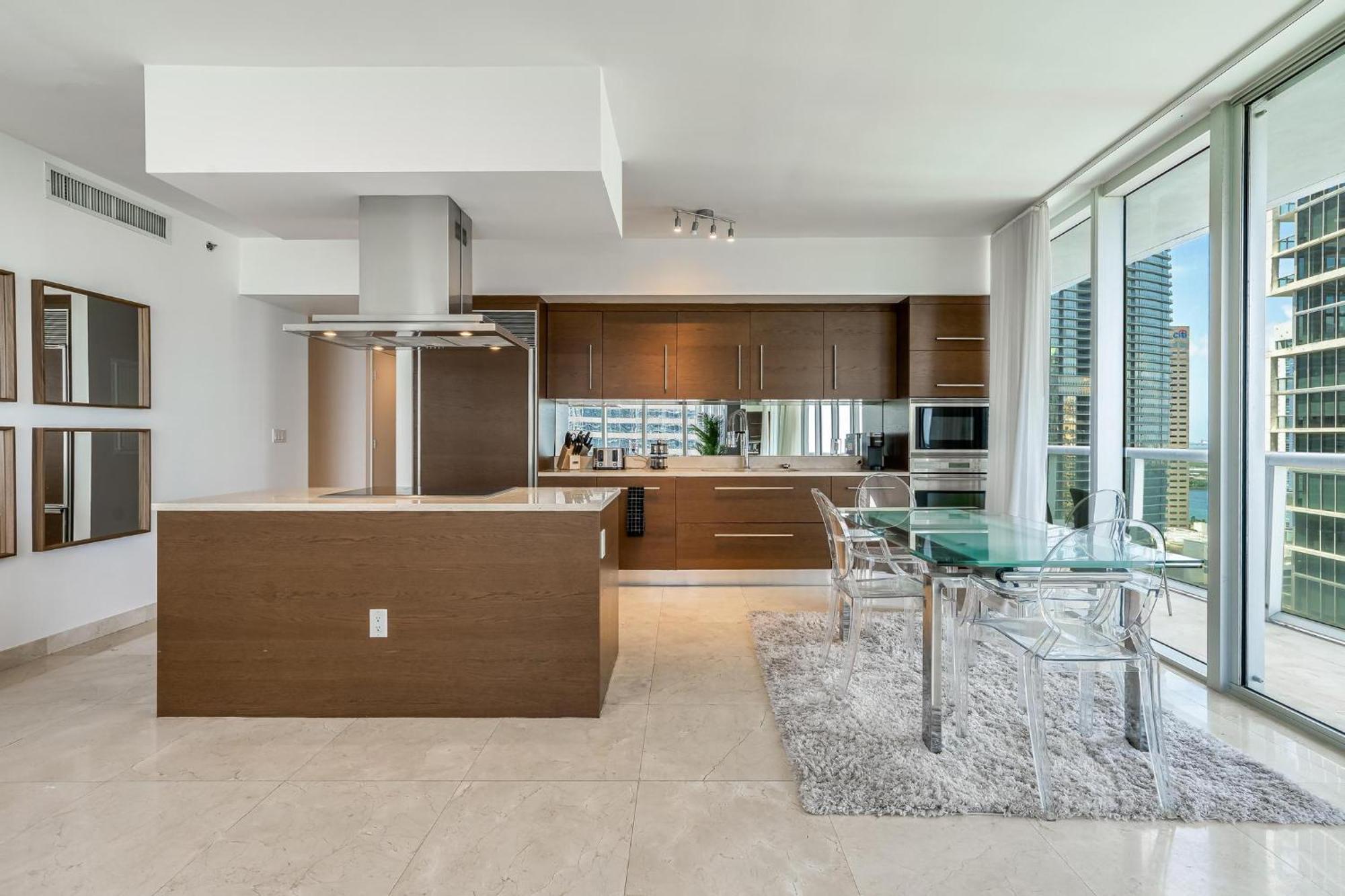 Icon Brickell Miami- 2 Bedroom With And Water Views! Miami