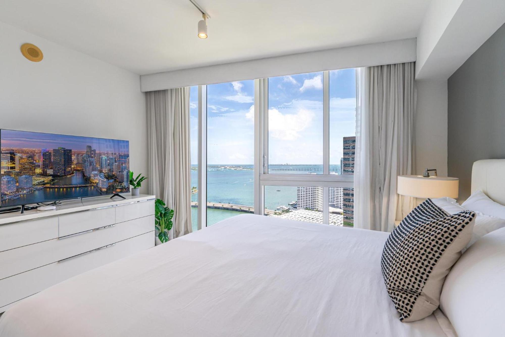 Apartment Icon Brickell Miami- 2 Bedroom With And Water Views! Miami