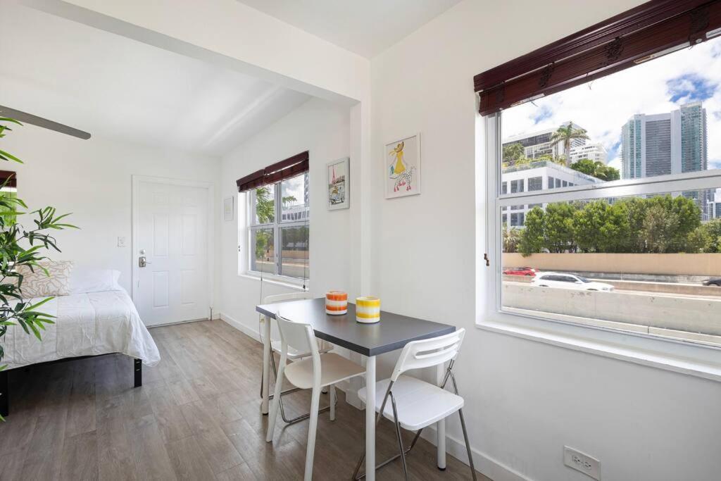 Apartment B06 5 Min From Midtown *